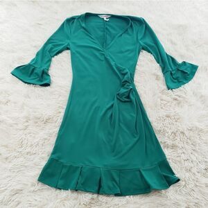 ☘bcbgeneration green dress XS